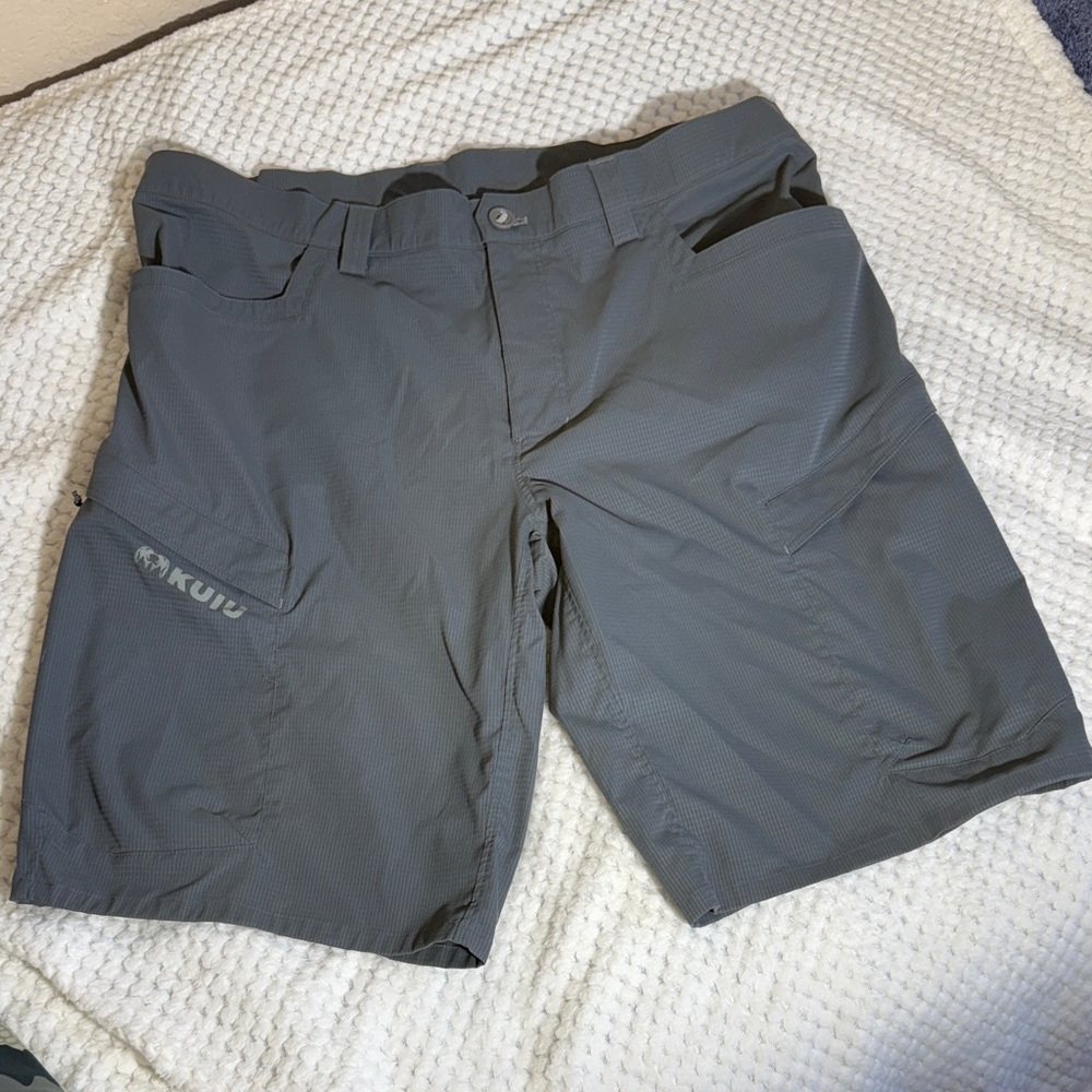 Kuiu Tiburon Men's Charcoal Shorts